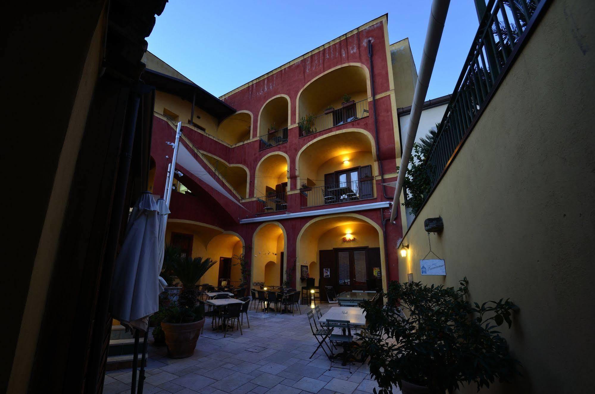 Manouche Osteria B&B San Leucio Exterior photo
